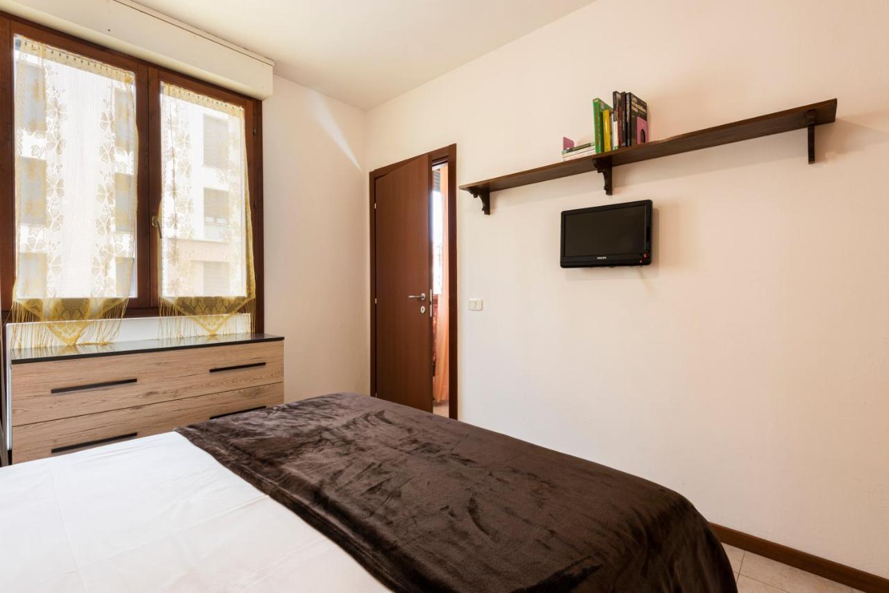Flat Accogliente Comodo Con Ascensore E Parcheggio *